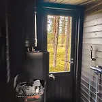 Lapland Riverside 4 Hilla , Yllaes, Tiny With Sauna, Fireplace, Terrace, Bbq, Wifi, Ski, Fishing, Pets Ok Domek alpejski