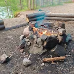 Lapland Riverside 4 Hilla , Yllaes, Tiny With Sauna, Fireplace, Terrace, Bbq, Wifi, Ski, Fishing, Pets Ok Domek alpejski Äkäslompolo