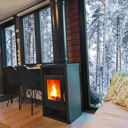 Chalet Lapland Riverside 4 Hilla , Yllaes, Tiny With Sauna, Fireplace, Terrace, Bbq, Wifi, Ski, Fishing, Pets Ok