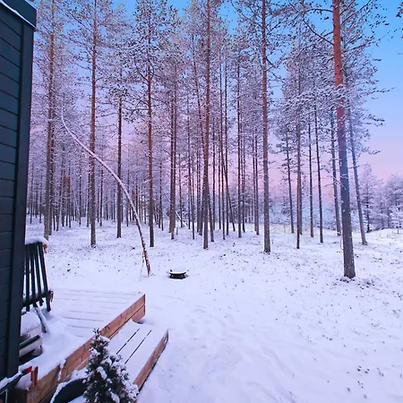 Lapland Riverside 4 Hilla , Yllaes, Tiny With Sauna, Fireplace, Terrace, Bbq, Wifi, Ski, Fishing, Pets Ok