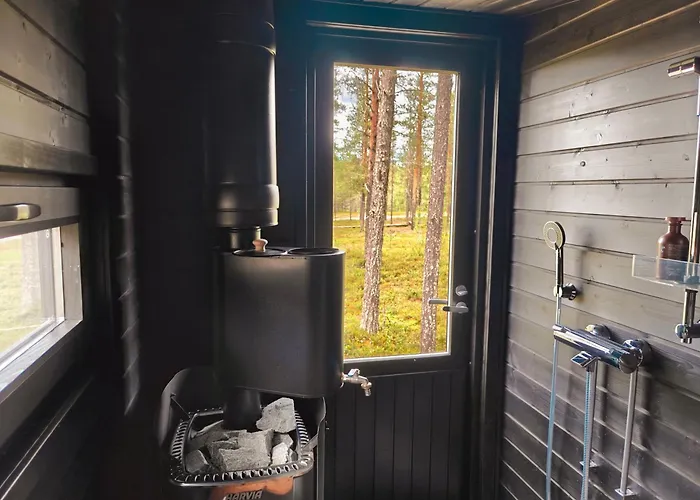 Lapland Riverside 4 Hilla , Yllaes, Tiny With Sauna, Fireplace, Terrace, Bbq, Wifi, Ski, Fishing, Pets Ok 木屋