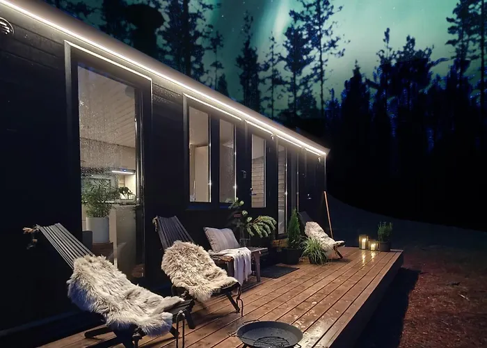 Lapland Riverside 4 Hilla , Yllaes, Tiny With Sauna, Fireplace, Terrace, Bbq, Wifi, Ski, Fishing, Pets Ok * Äkäslompolo